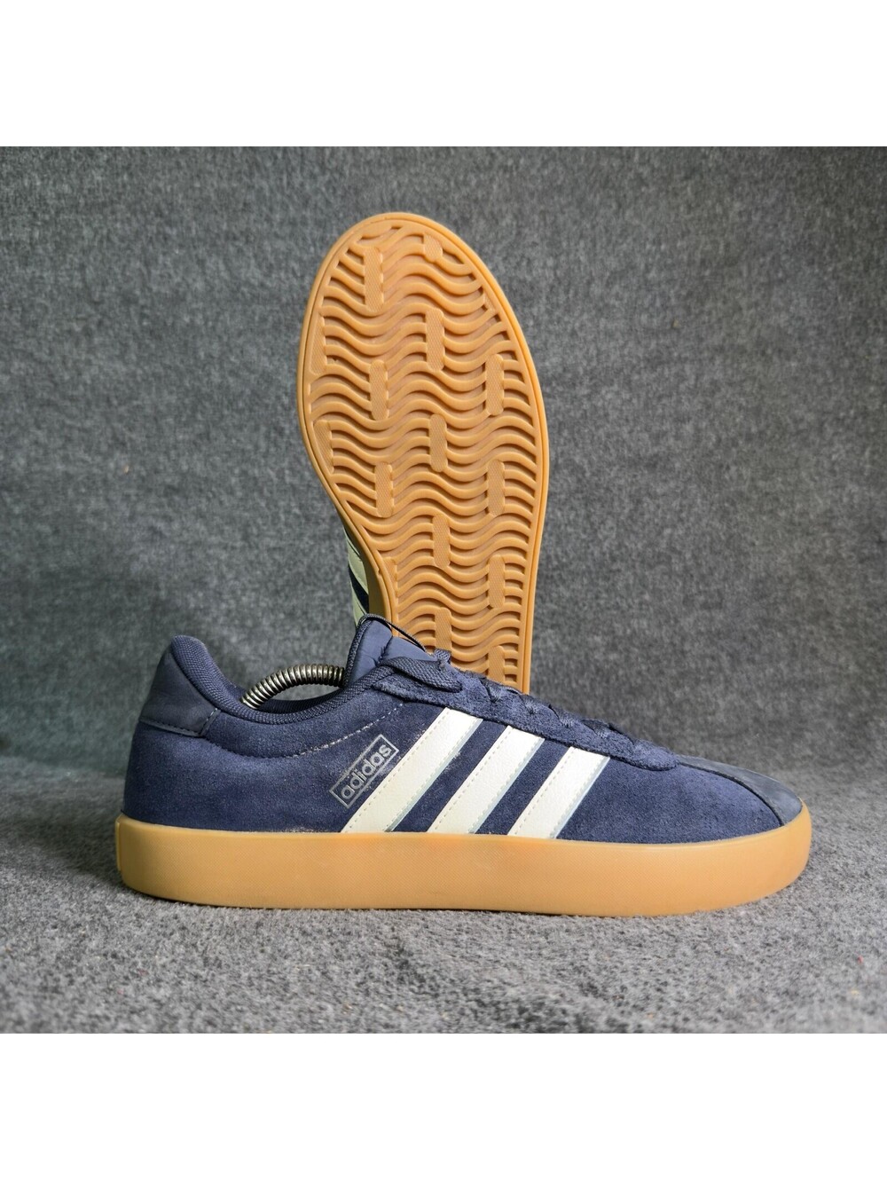 Adidas VL Court 3.0 Mens Size 9.5 Shadow Navy Suede Gum Sole Shoes JP5289